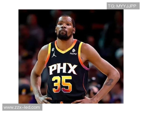 快船主帅杜克离职，球队寻觅新帅领军