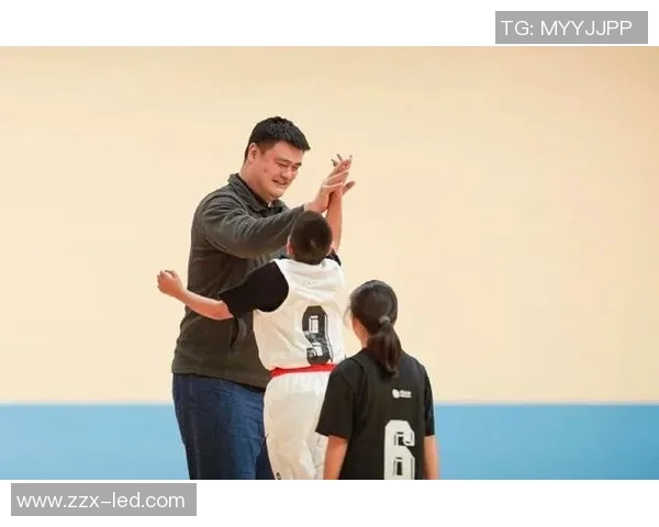 爸爸带我去看姚明的篮球赛亲子时光与偶像的距离